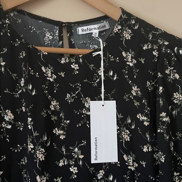 Reformation Doutzen Floral Ruffle Trim Mini Dress Size 12 - Picture 10 of 13